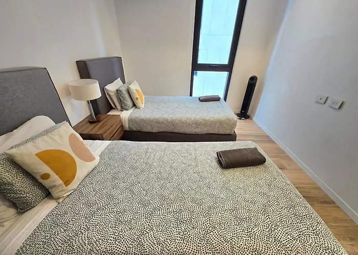 Luxury 2 Bedroom Apartment